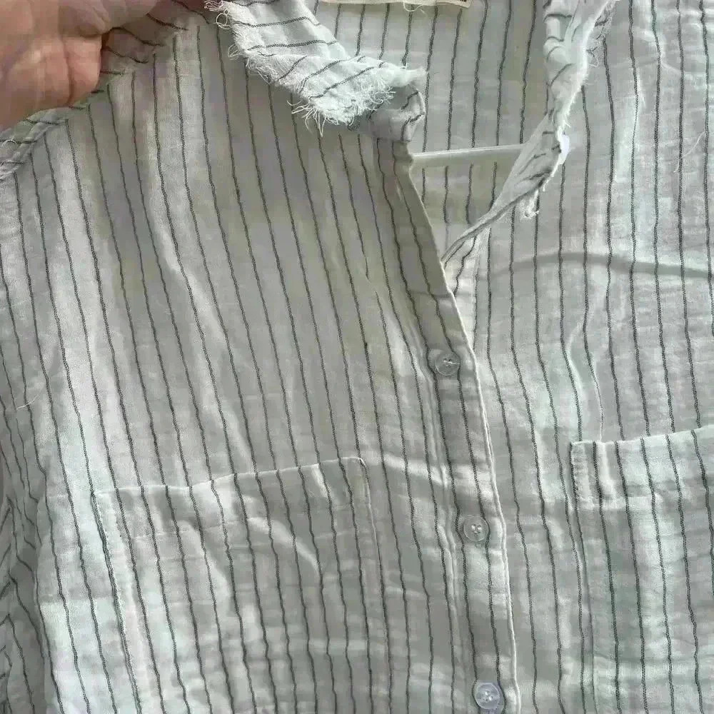 Millibon Long Sleeve ButtonUp W/ Blue Grey Stripes Gauze Textured Frayed Bottom - Picture 10 of 10